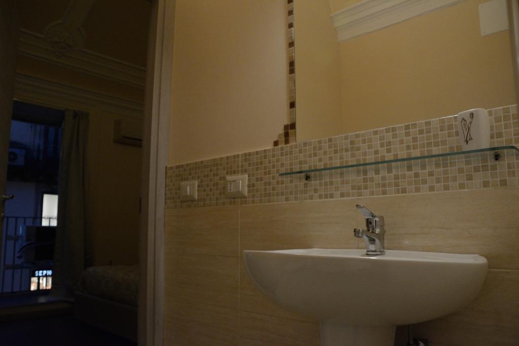 Catania Etnea Bed And Breakfast Chambre photo